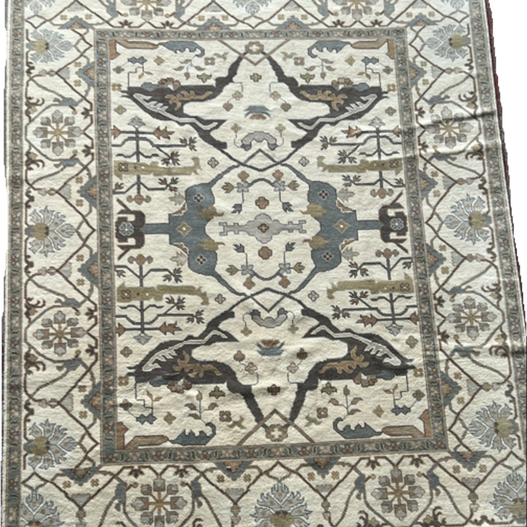 Oushak 60 Traditional Hand Knotted Wool Rug In Beige